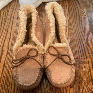 Ugg slippers